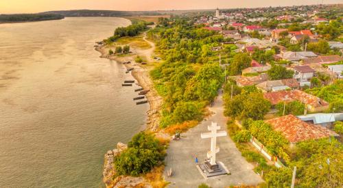 Monumentul Crucii Starovere